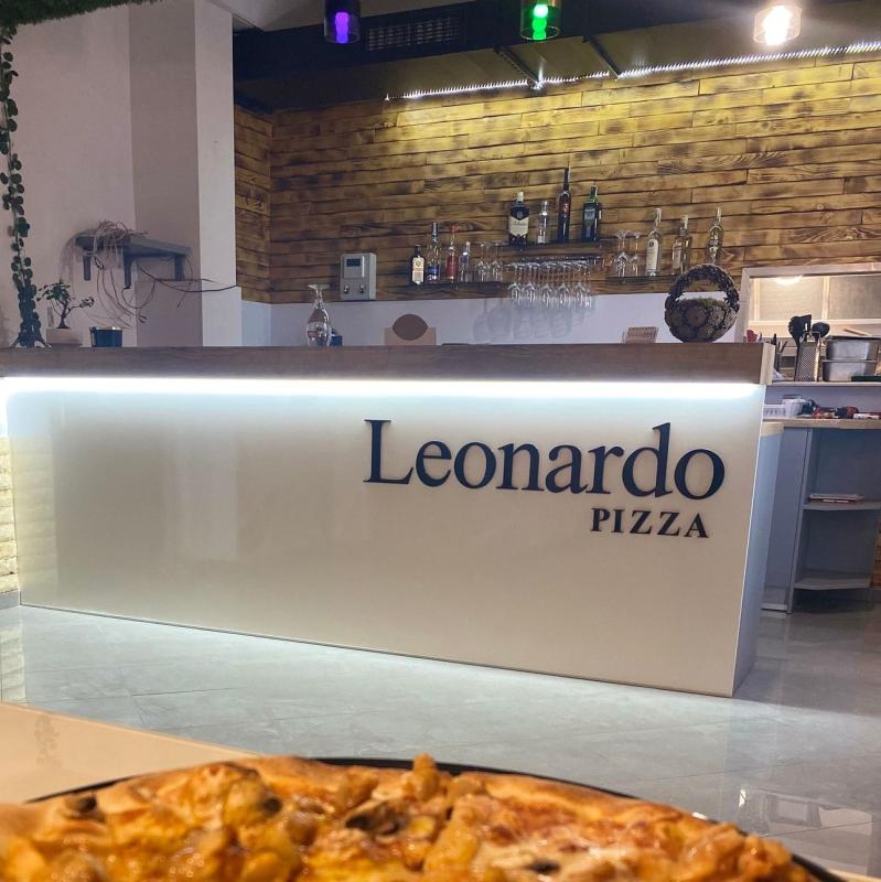 LEONARDO Pizzeria & Restaurant