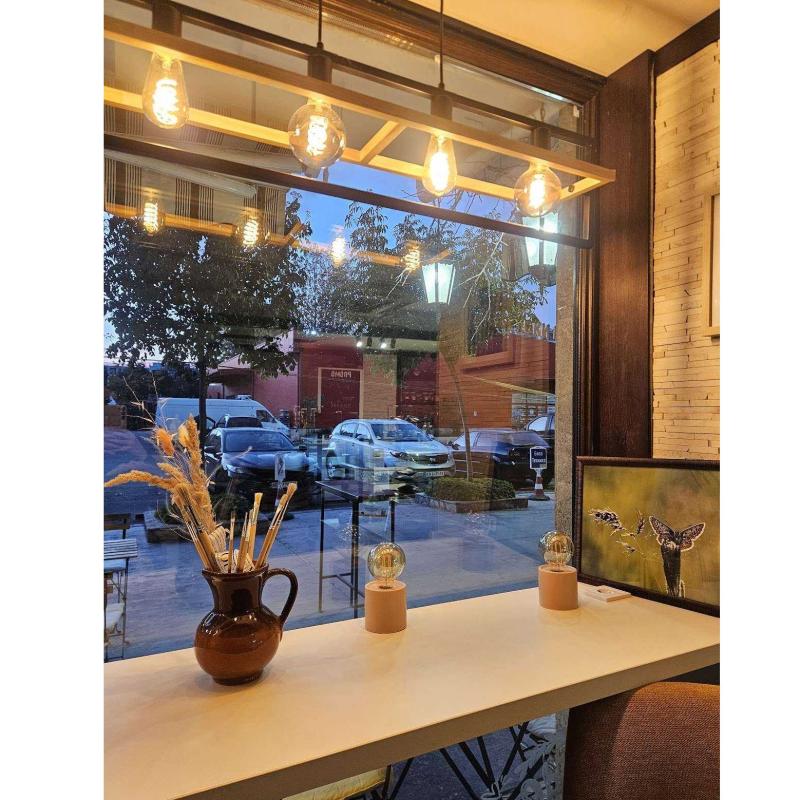 Кафене Berloga Art Coffee Shop